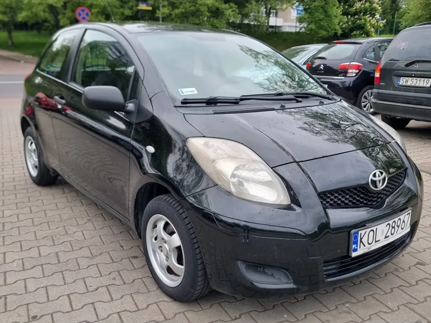Skup Toyota Yaris — skupiony egzemplarz, odbiór lawetą w cenie